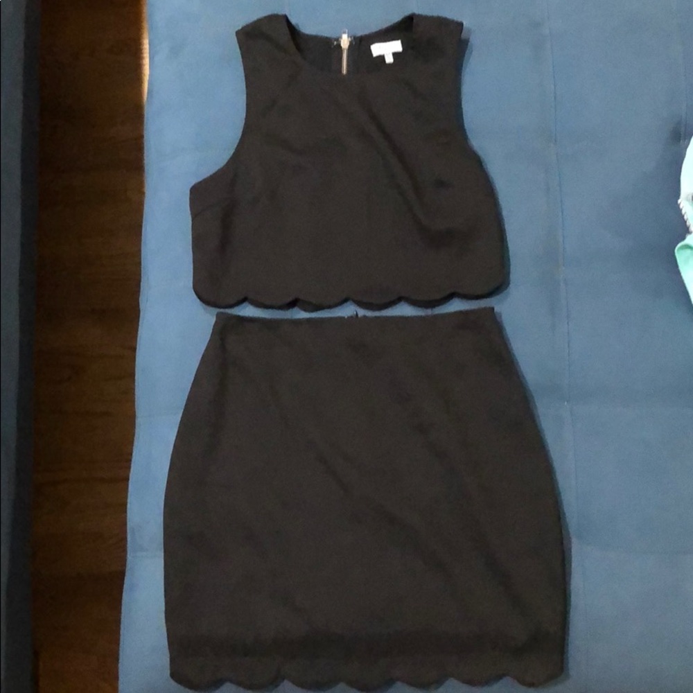 Black crop-to and matching skirt